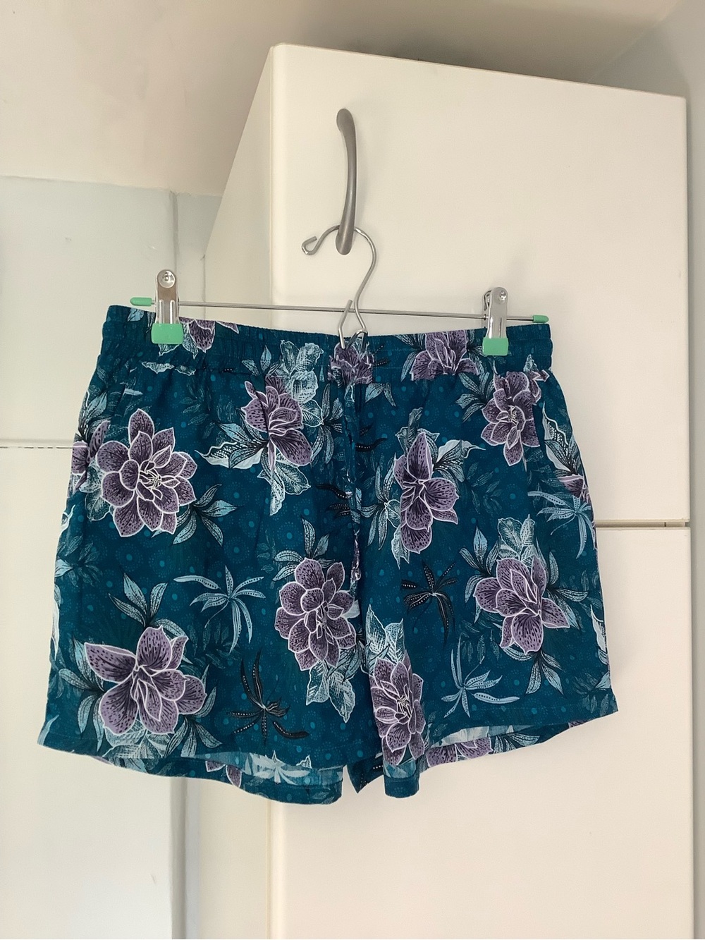 Floral Teal Elastic-Waist Bermuda Shorts
